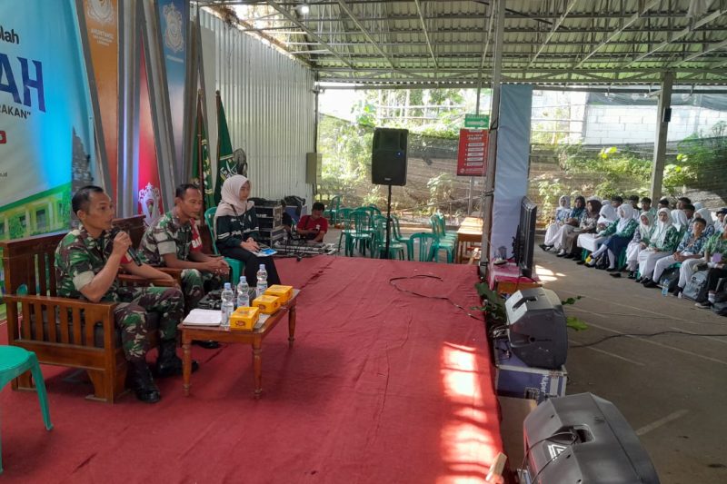 MPLS Siswa Baru, Babinsa Beri Materi Wasbang dan Belanegara