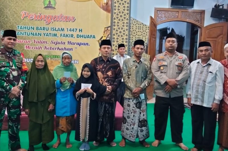 Babinsa Koramil 06/Tersono Hadiri Pengajian Umum Dan Santunan Anak Yatim