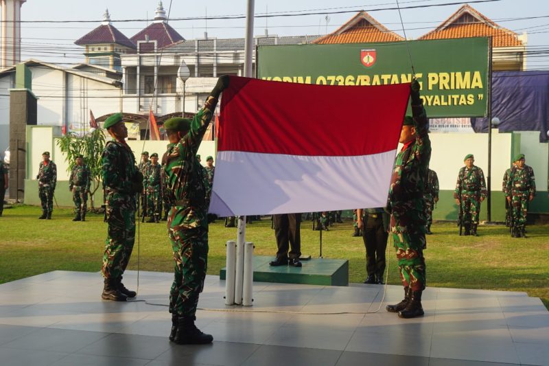 Kodim 0736/Batang Laksanakan Upacara Bendera Mingguan Setiap Hari Senin