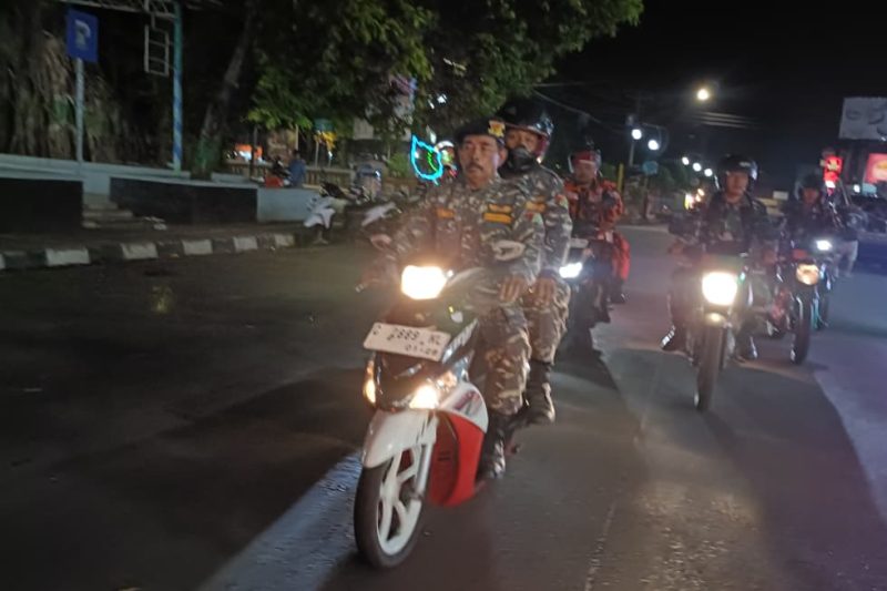 Ciptakan Batang Tetap Kondusif, Kodim 0736/Batang Gelar Patroli Bersama Ormas