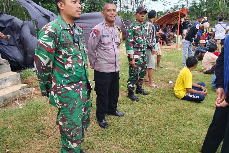 DANRAMIL 12/TULIS MELAKSANAKAN PENGAMANAN KEGIATAN LIGA 1 BHIMASENA DI STADION GELORA MAULANA MAGHRIBI UJUNGNEGORO KAB. BATANG
