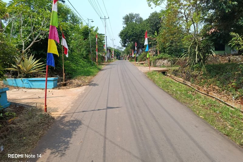 Jiwa Nasionalisme Tinggi Warga Desa Sigayam Kibarkan Bendera Merah Putih Sambut Program TMMD