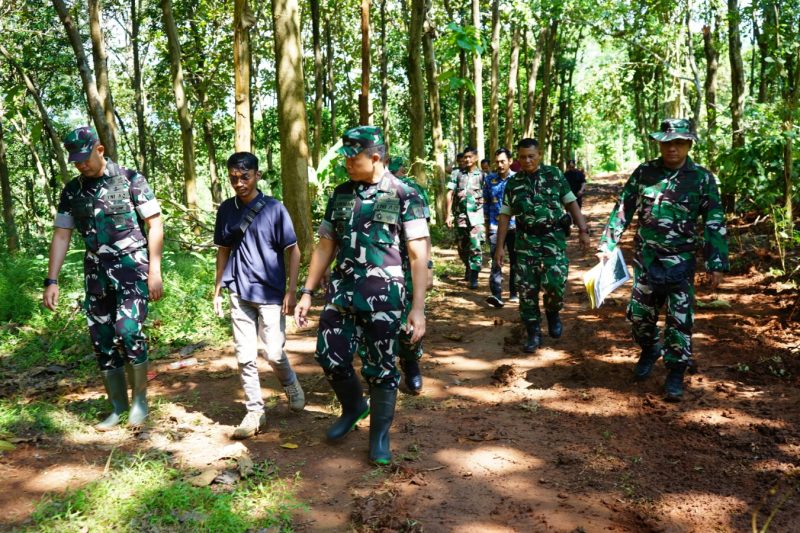 Danrem 071/Wijayakusuma Tinjau Lokasi Pembangunan Yonif TP di Batang