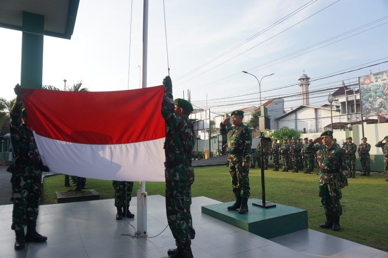 Kasdim 0736/Batang Pimpin Upacara 17-an, Bacakan Amanat Pangdam IV/Diponegoro