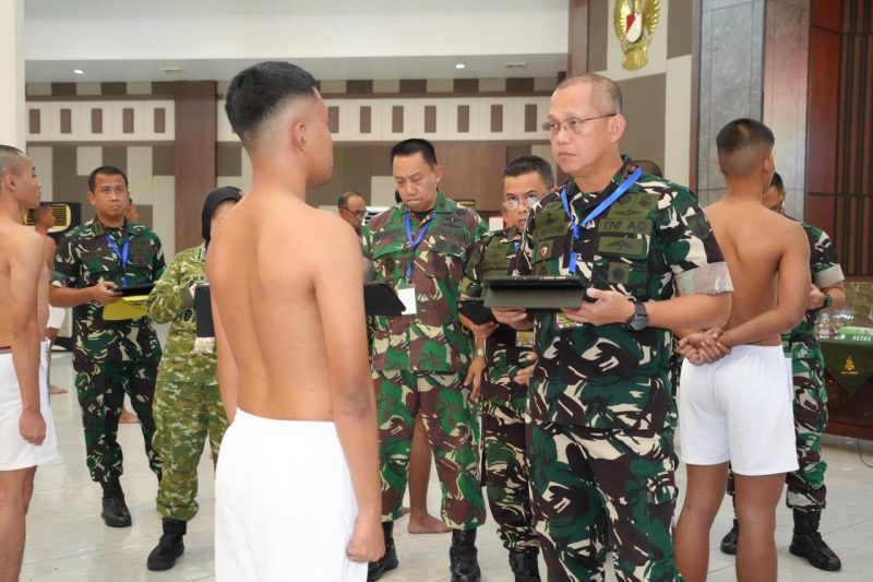 Pangdam IV/Diponegoro Pimpin Seleksi Akhir Daerah Calon Taruna Akademi TNI